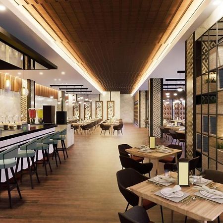 Azana Style Hotel Madura Pamekasan Bagian luar foto