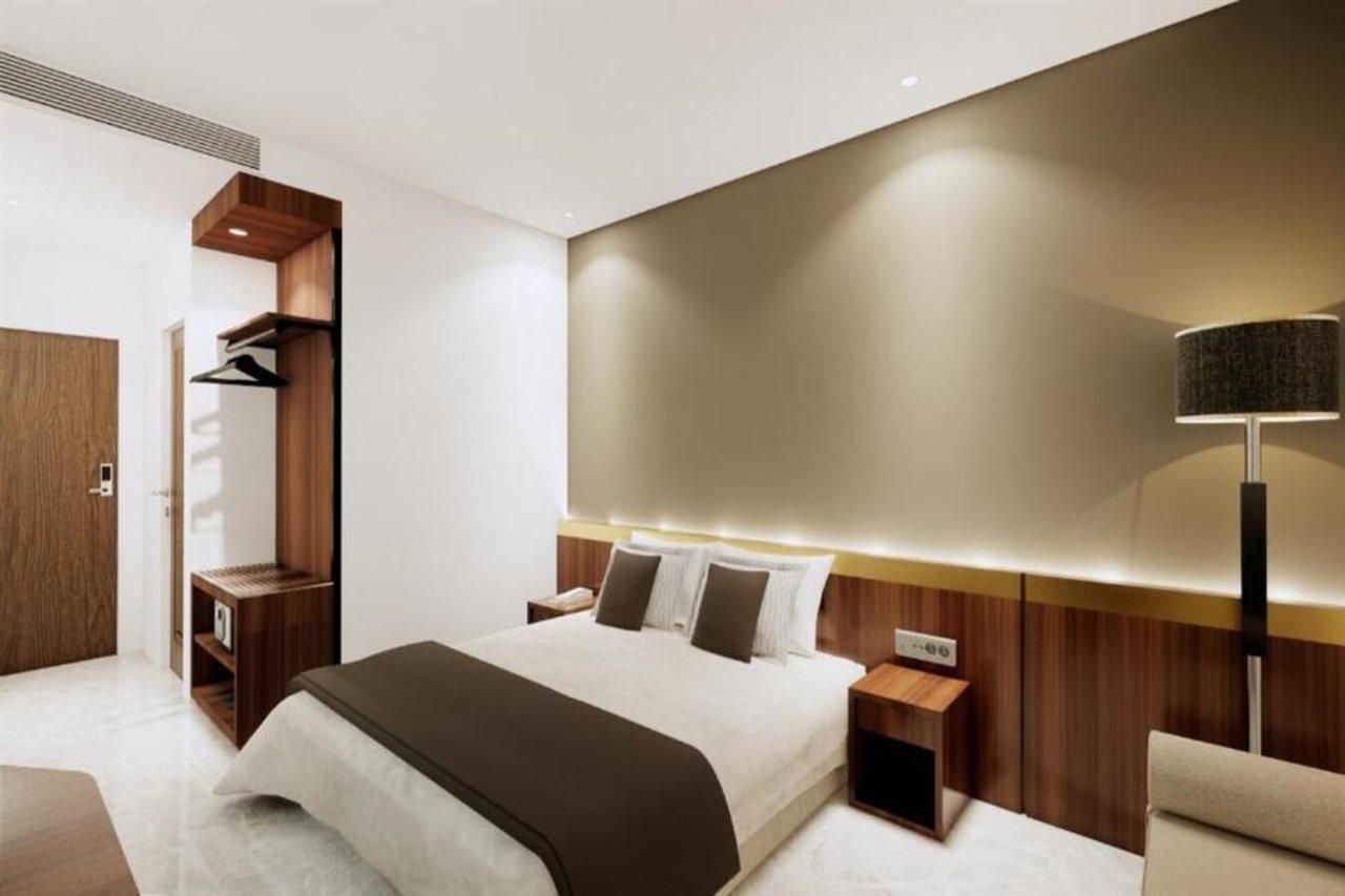 Azana Style Hotel Madura Pamekasan Bagian luar foto